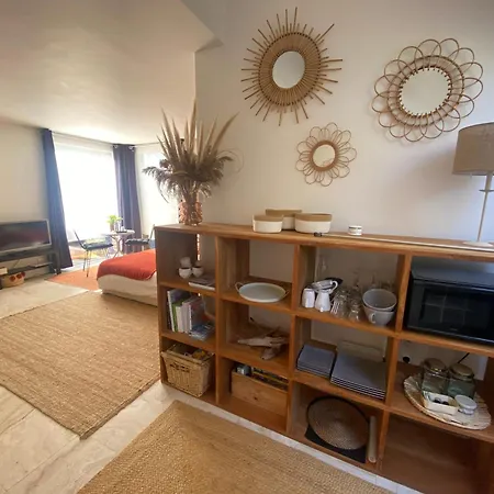 Bed & Breakfast Entre Parentheses - Lille & Villeneuve D'ascq Gruson