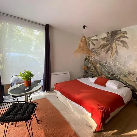 Entre Parentheses - Lille & Villeneuve D'ascq 3*